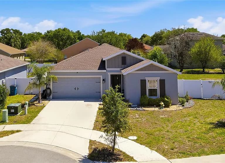 389 SINGING SANDS CIR in LAKE WALES, FL 33859