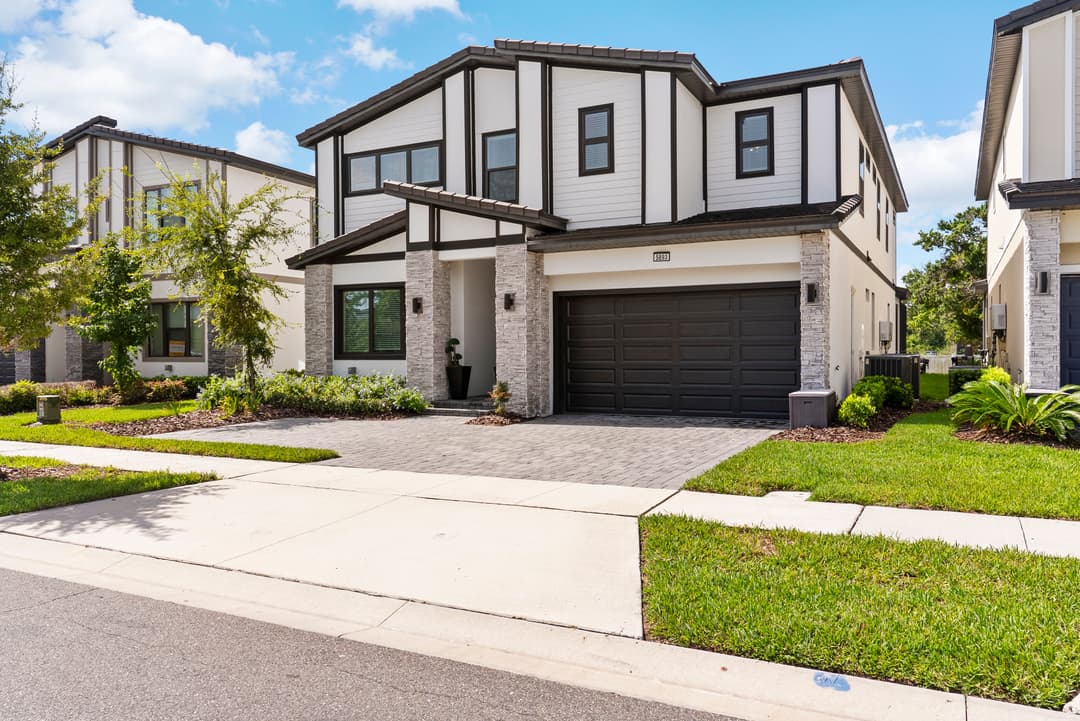5893 HIGH SEAS DR in ORLANDO, FL 32821